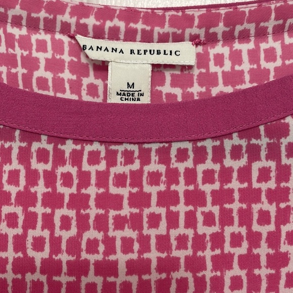 Banana Republic, 3/4 sleeve blouse,‎ size medium, pink and white - Picture 2 of 6